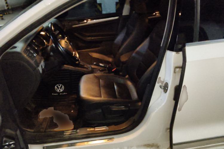 Used Volkswagen Sagitar 2017 1.6L Automatic Comfort Model Left Front Seat