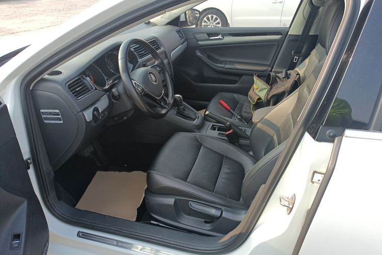 Used Volkswagen Sagitar 2017 1.6L Automatic Comfort Model Left Front Seat