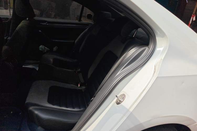 Used Volkswagen Sagitar 2017 280TSI Automatic R-Line Left Rear Seat