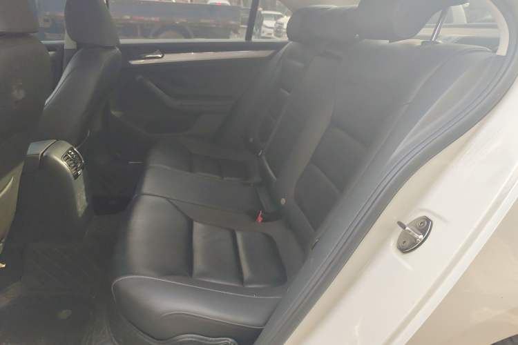 Used Volkswagen Sagitar 2017 1.6L Automatic Comfort Model Left Rear Seat