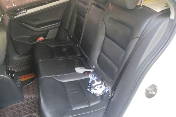 Used Volkswagen Sagitar 2017 1.6L Automatic Comfort Model Left Rear Seat