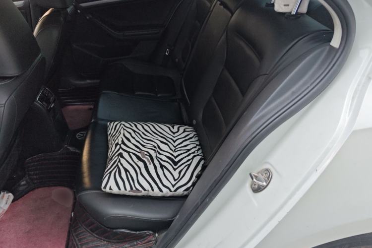 Used Volkswagen Sagitar 2017 1.6L Automatic Fashion Model Left Rear Seat
