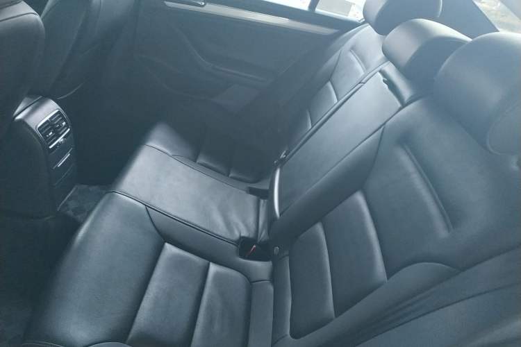 Used Volkswagen Sagitar 2017 230TSI Automatic Comfort Version Left Rear Seat