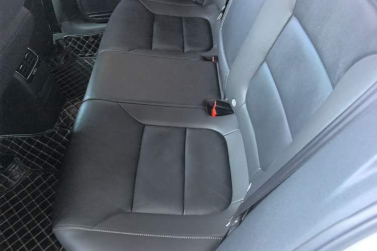 Used Volkswagen Sagitar 2017 230TSI Automatic Comfort Version Left Rear Seat