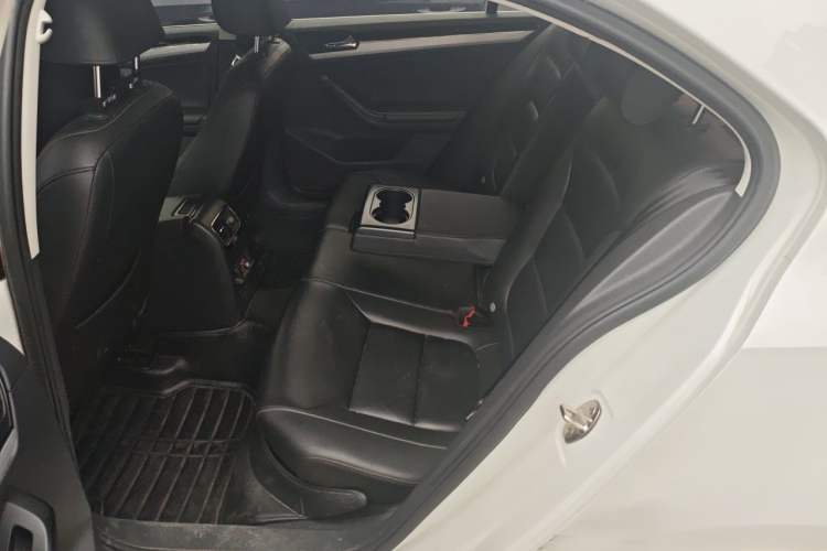 Used Volkswagen Sagitar 2017 180TSI Automatic Leading Model Left Rear Seat
