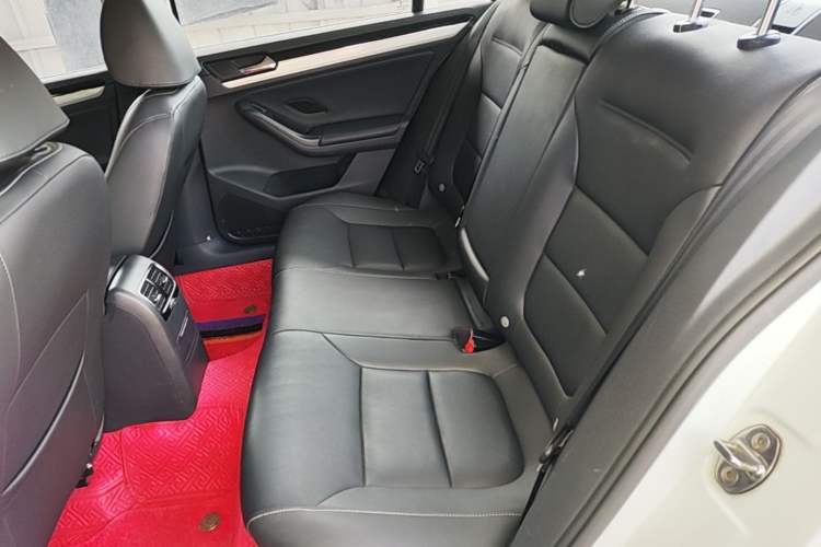 Used Volkswagen Sagitar 2017 180TSI Automatic Leading Model Left Rear Seat