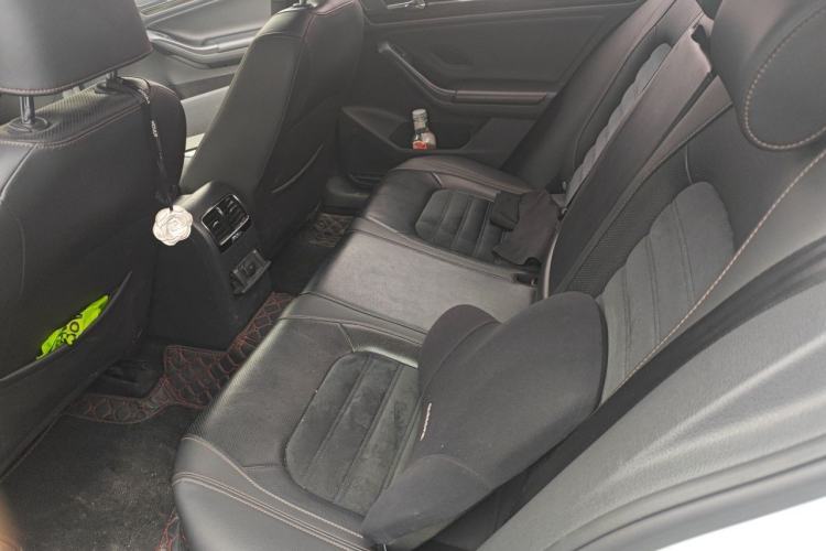 Used Volkswagen Sagitar 2017 230TSI Automatic Luxury Edition Left Rear Seat