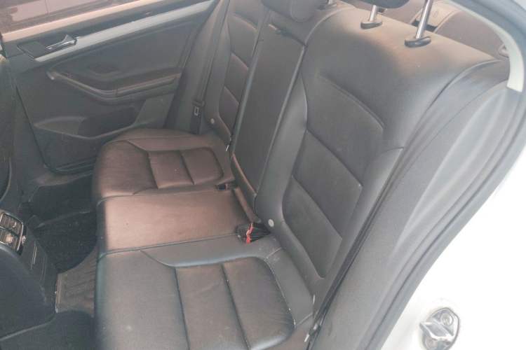 Used Volkswagen Sagitar 2017 230TSI Automatic Comfort Version Left Rear Seat