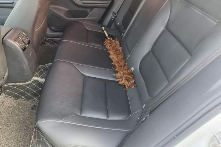 Used Volkswagen Sagitar 2017 1.6L Manual Comfort Model Left Rear Seat