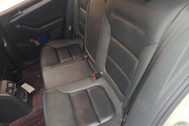 Used Volkswagen Sagitar 2017 230TSI Automatic Comfort Version Left Rear Seat
