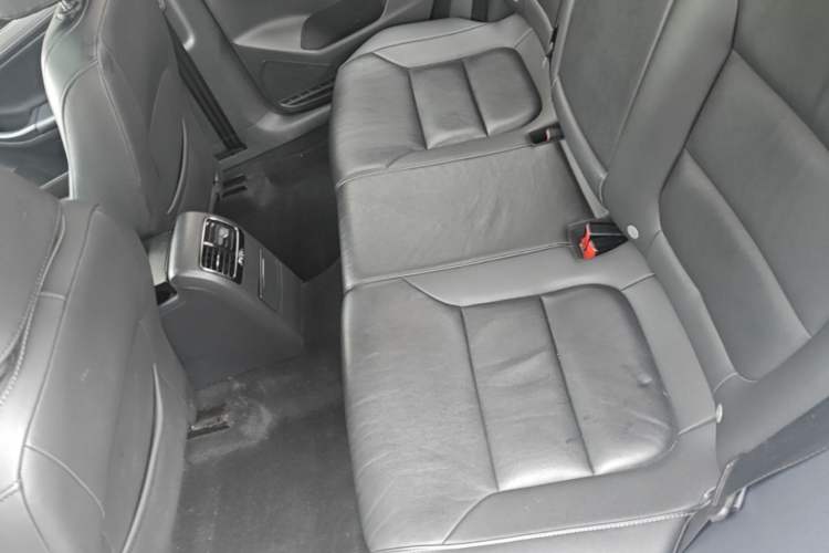 Used Volkswagen Sagitar 2017 230TSI Automatic Comfort Version Left Rear Seat