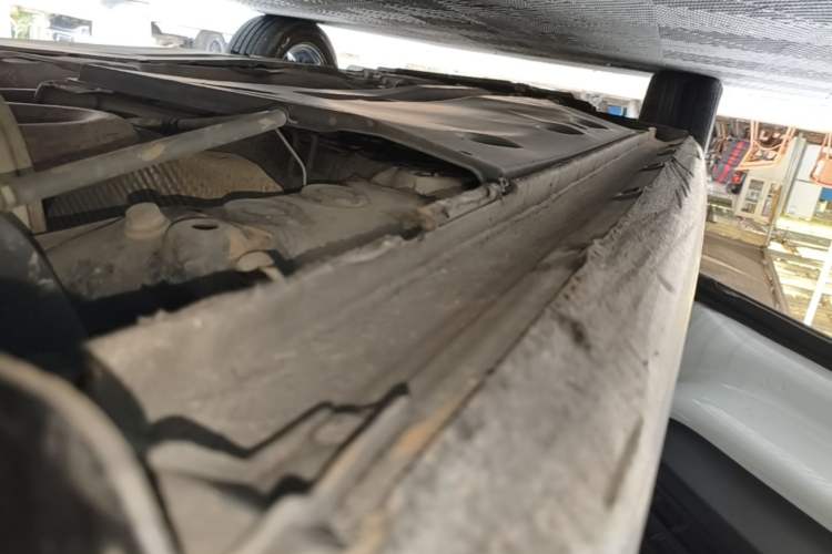 Used Volkswagen Sagitar 2017 180TSI Automatic Leading Model Left Side Sill