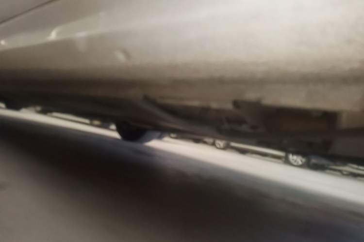 Used Volkswagen Sagitar 2017 180TSI Automatic Luxury Edition Left Side Sill