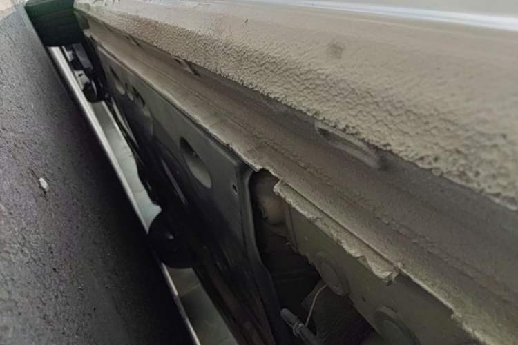 Used Volkswagen Sagitar 2017 230TSI Automatic Comfort Version Left Side Sill
