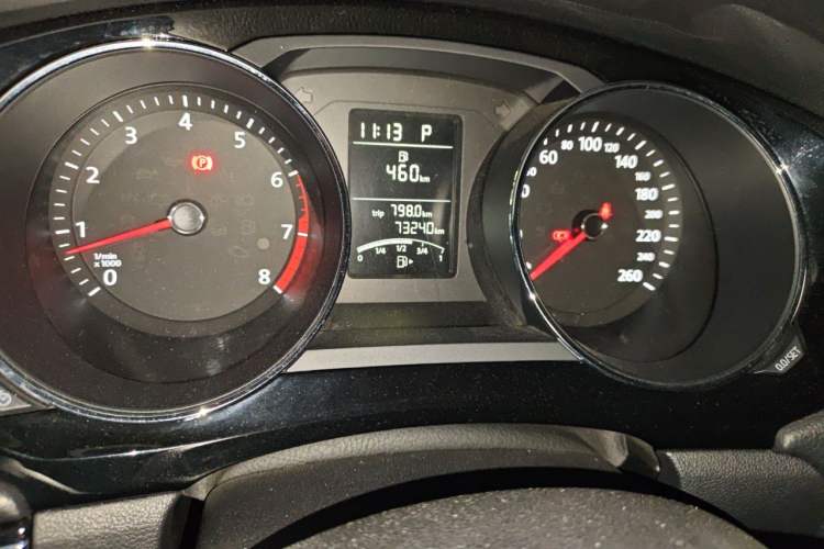 Used Volkswagen Sagitar 2017 1.6L Automatic Comfort Model Odometer Close Up