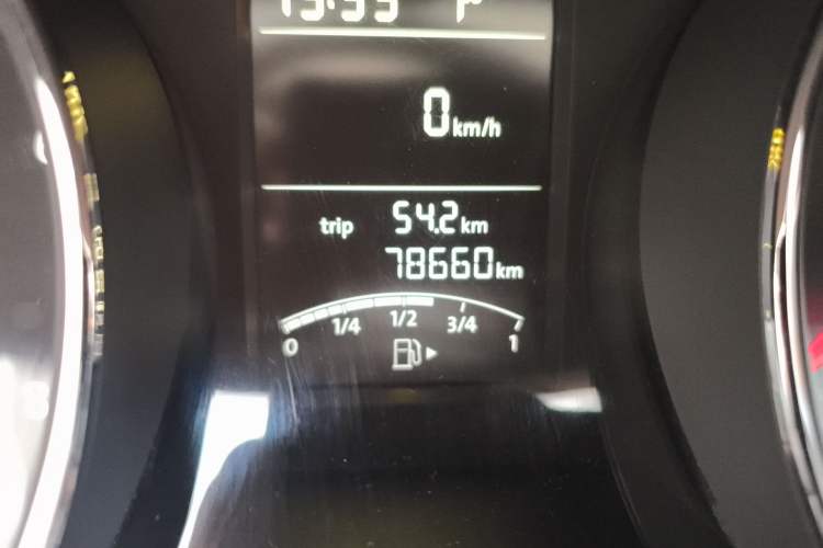 Used Volkswagen Sagitar 2017 1.6L Automatic Comfort Model Odometer Close Up