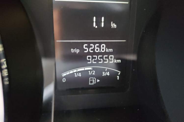 Used Volkswagen Sagitar 2017 1.6L Automatic Comfort Model Odometer Close Up