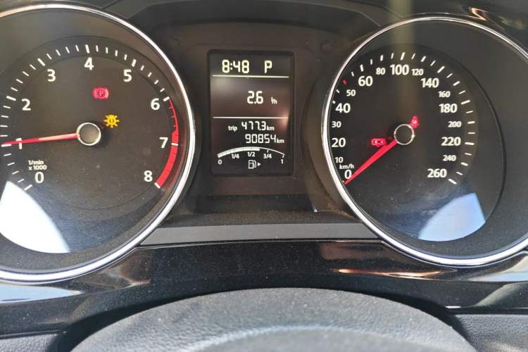 Used Volkswagen Sagitar 2017 1.6L Automatic Comfort Model Odometer Close Up