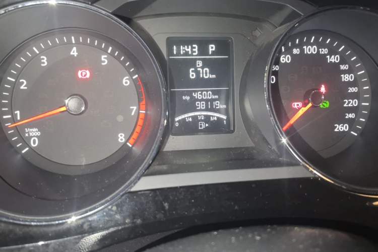 Used Volkswagen Sagitar 2017 1.6L Automatic Comfort Model Odometer Close Up