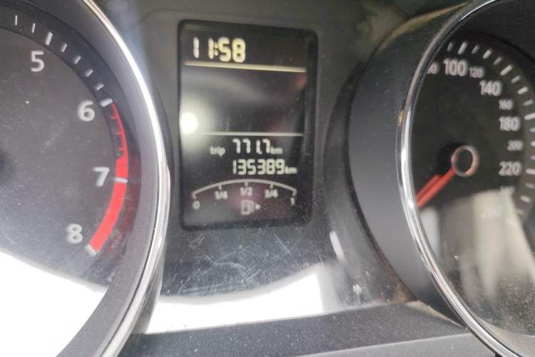 Used Volkswagen Sagitar 2017 1.6L Automatic Comfort Model Odometer Close Up