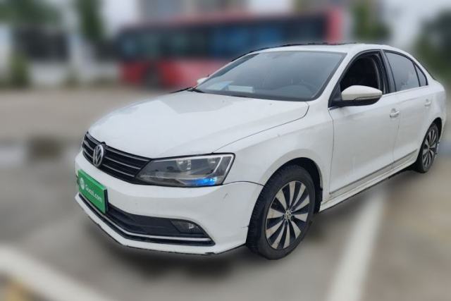 Used Volkswagen Sagitar 2017 1.6L Manual Comfort Model