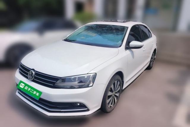 Used Volkswagen Sagitar 2017 230TSI Automatic Comfort Version