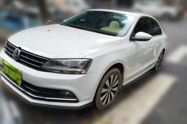 Used Volkswagen Sagitar 2017 1.6L Manual Comfort Model