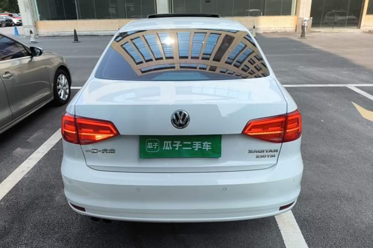 Used Volkswagen Sagitar 2017 230TSI Automatic Comfort Version Rear