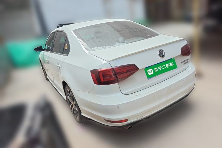 Used Volkswagen Sagitar 2017 280TSI Automatic R-Line Rear Left 45 Deg