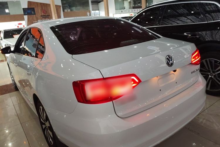Used Volkswagen Sagitar 2017 1.6L Automatic Comfort Model Rear Left 45 Deg