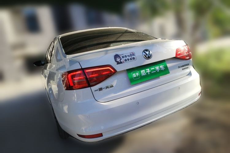 Used Volkswagen Sagitar 2017 180TSI Automatic Luxury Edition Rear Left 45 Deg