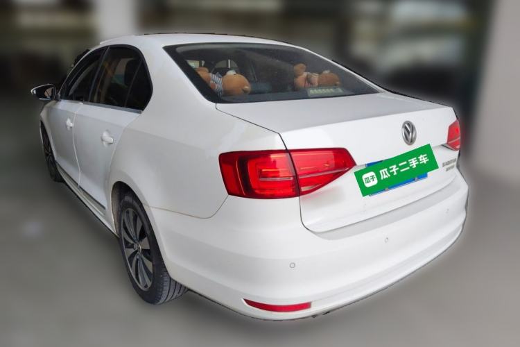Used Volkswagen Sagitar 2017 230TSI Automatic Comfort Version Rear Left 45 Deg