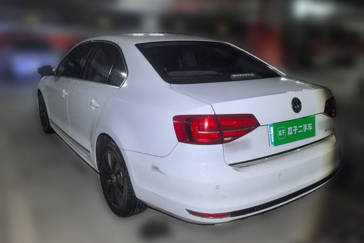 Used Volkswagen Sagitar 2017 230TSI Automatic Comfort Version Rear Left 45 Deg