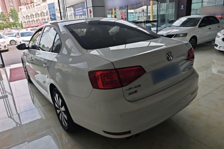 Used Volkswagen Sagitar 2017 230TSI Automatic Comfort Version Rear Left 45 Deg