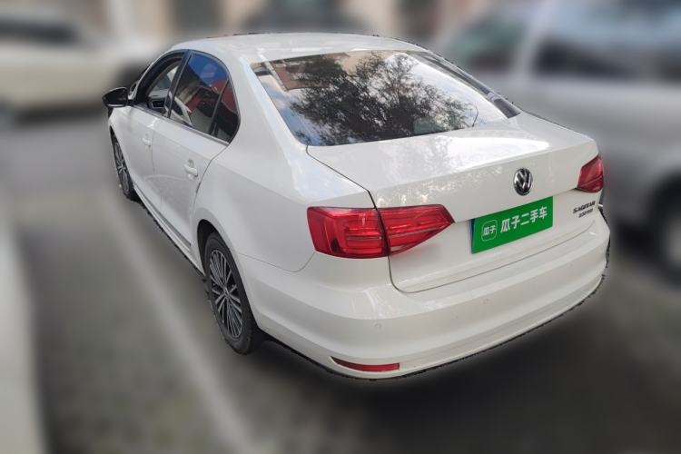 Used Volkswagen Sagitar 2017 230TSI Automatic Luxury Edition Rear Left 45 Deg