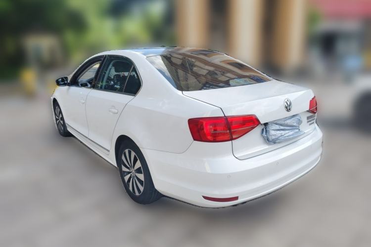 Used Volkswagen Sagitar 2017 230TSI Automatic Comfort Version Rear Left 45 Deg