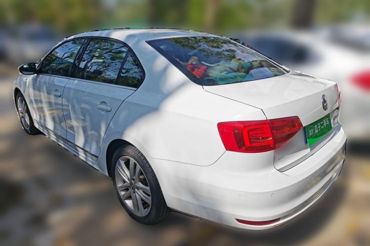 Used Volkswagen Sagitar 2017 1.6L Automatic Comfort Model Rear Left 45 Deg