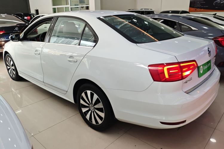 Used Volkswagen Sagitar 2017 230TSI Automatic Comfort Version Rear Left 45 Deg