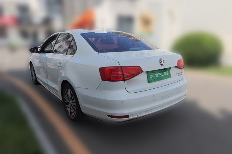 Used Volkswagen Sagitar 2017 230TSI Automatic Luxury Edition Rear Left 45 Deg