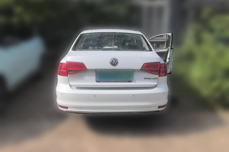 Used Volkswagen Sagitar 2017 1.6L Manual Comfort Model Rear