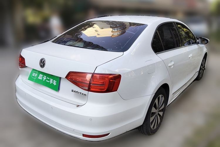 Used Volkswagen Sagitar 2017 230TSI Automatic Comfort Version Rear Right 45 Deg