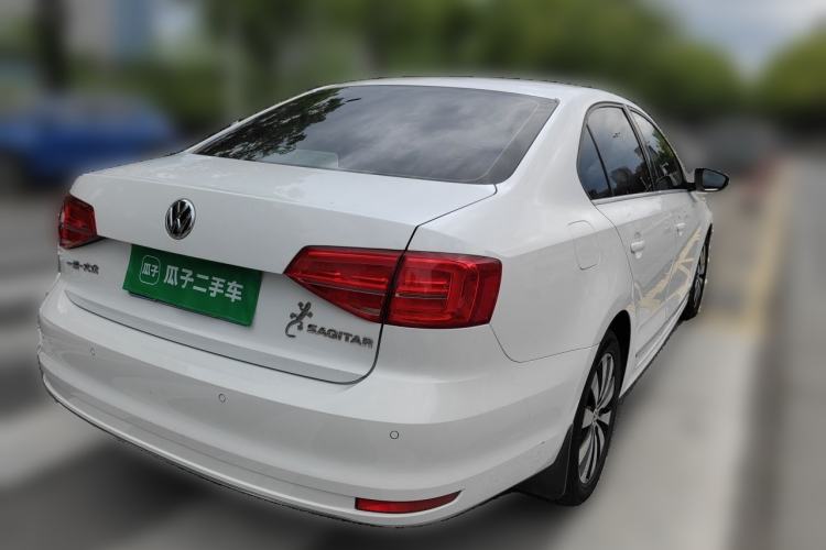Used Volkswagen Sagitar 2017 1.6L Automatic Comfort Model Rear Right 45 Deg