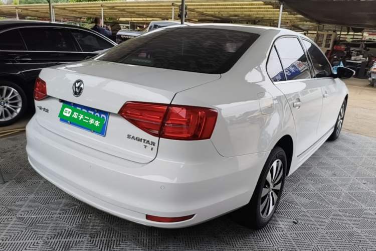 Used Volkswagen Sagitar 2017 180TSI Automatic Leading Model Rear Right 45 Deg