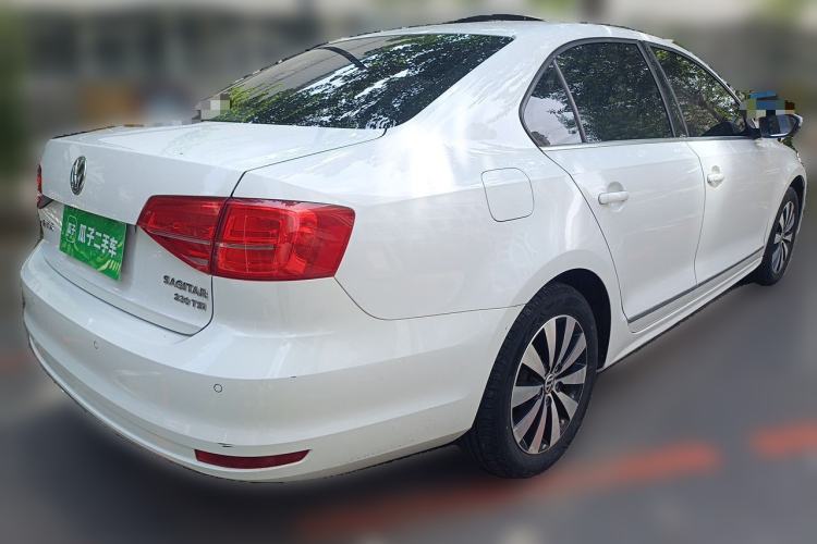 Used Volkswagen Sagitar 2017 230TSI Automatic Comfort Version Rear Right 45 Deg