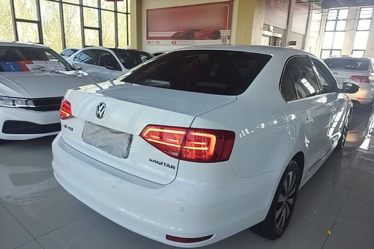 Used Volkswagen Sagitar 2017 1.6L Automatic Comfort Model Rear Right 45 Deg