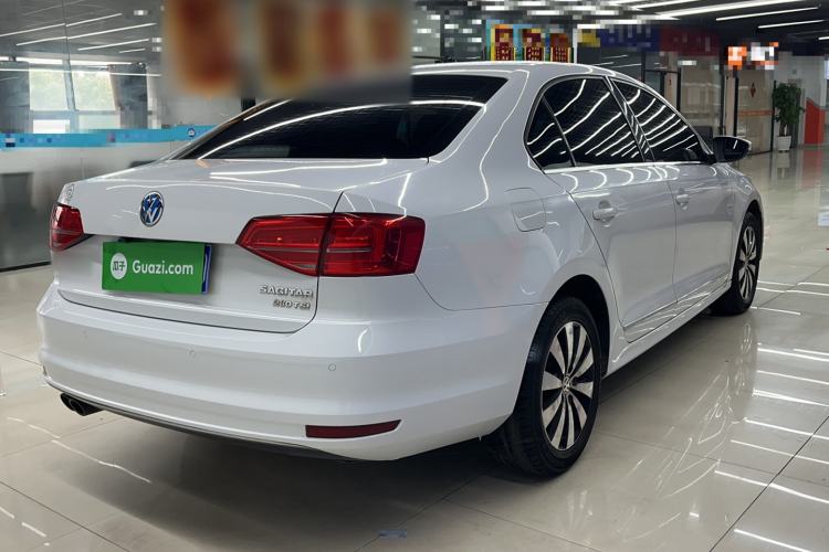 Used Volkswagen Sagitar 2017 230TSI Automatic Comfort Version Rear Right 45 Deg