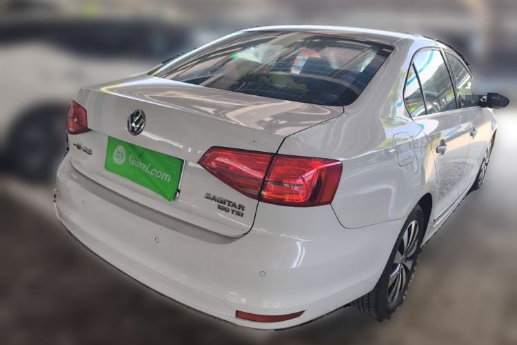 Used Volkswagen Sagitar 2017 180TSI Automatic Leading Model Rear Right 45 Deg