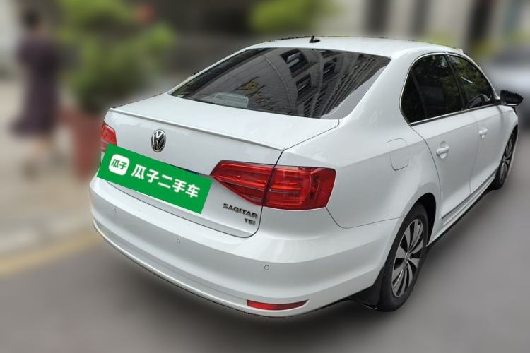 Used Volkswagen Sagitar 2017 230TSI Automatic Comfort Version Rear Right 45 Deg