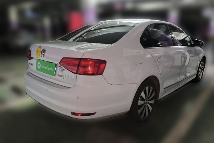 Used Volkswagen Sagitar 2017 230TSI Automatic Comfort Version Rear Right 45 Deg