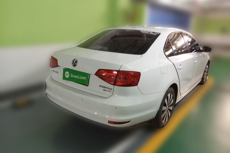 Used Volkswagen Sagitar 2017 180TSI Automatic Luxury Edition Rear Right 45 Deg